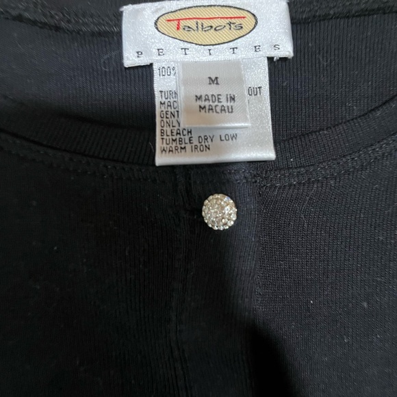 Button down - Picture 2 of 2